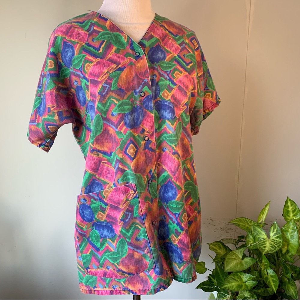 Rare Vintage Retro Funky Colorful Fruit Patterned Print Scrub Top Size Medium
